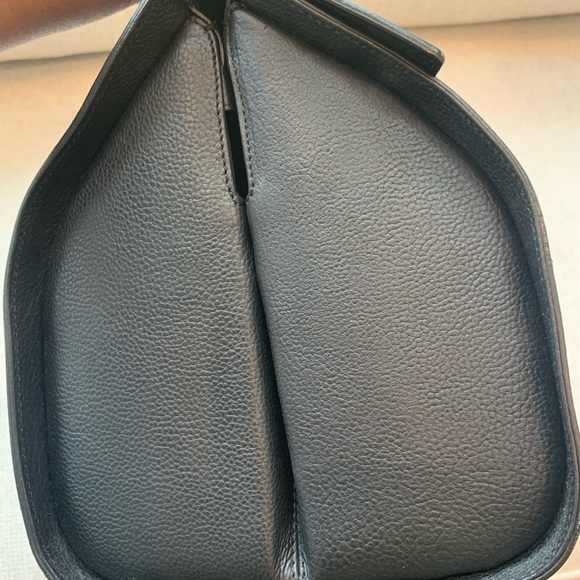 Balenciaga Tube Round - Picture 8 of 16